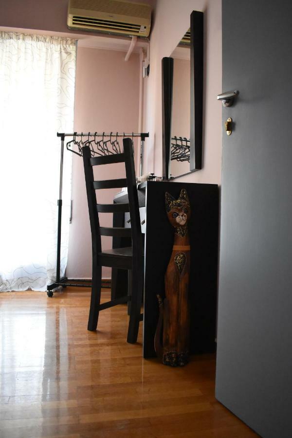 Katzen Room By The Metro Афины Экстерьер фото